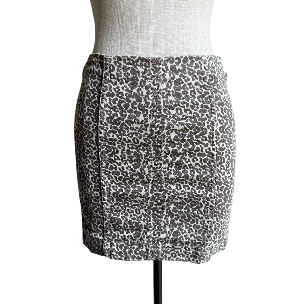 Free People Modern Femme Leopard Print Denim Mini Skirt Size 4